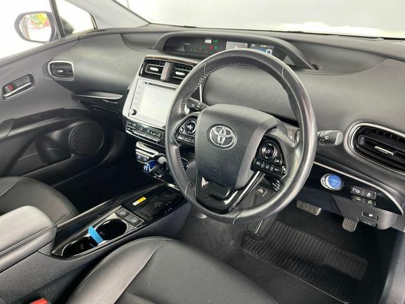 Toyota Prius 1.8 Vvti Business Edition Cvt White #14