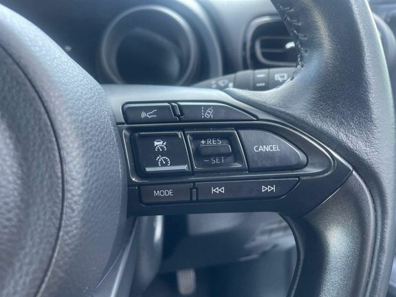 Toyota Yaris 1.5 Hybrid Design Cvt Grey #31