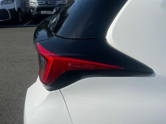 Toyota Yaris 1.5 Hybrid Design Cvt Grey #41