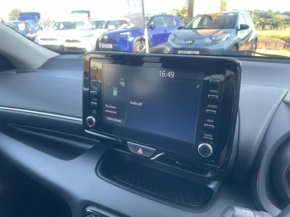 Toyota Yaris 1.5 Hybrid Design Cvt Grey #11