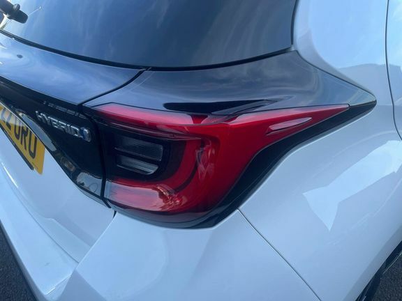 Toyota Yaris 1.5 Hybrid Design Cvt Grey #23