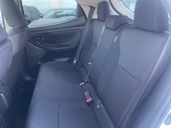 Toyota Yaris 1.5 Hybrid Design Cvt Grey #17