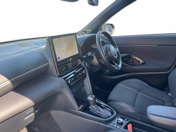 Toyota Yaris Cross Premiere Awd-i Brown #5