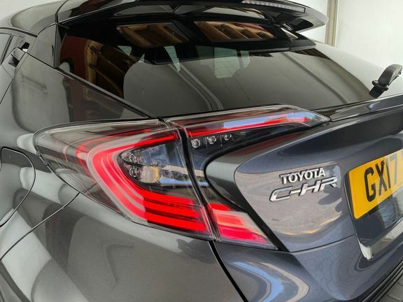 Toyota C-Hr 1.8 Vvt-h Excel Cvt Euro 6 Ss Silver #23