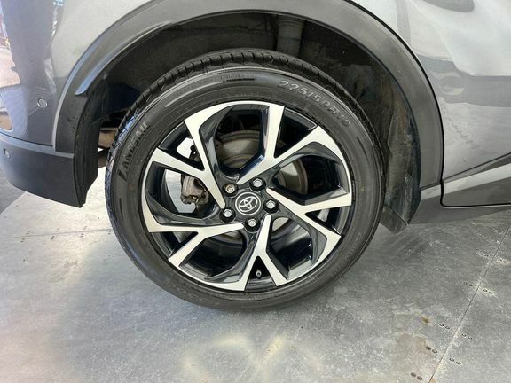 Toyota C-Hr 1.8 Vvt-h Excel Cvt Euro 6 Ss Silver #27