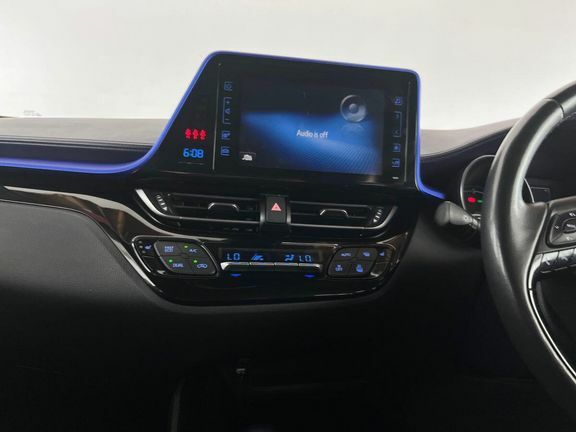 Toyota C-Hr 1.8 Vvt-h Excel Cvt Euro 6 Ss Silver #11