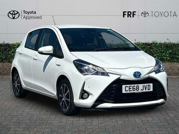 Toyota Yaris Icon Tech 1.5 Hybrid White