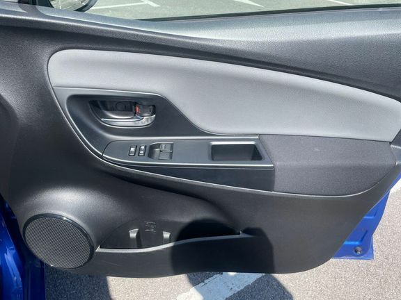 Toyota Yaris Yaris Icon Tech Vvt-i Hev Cvt Grey #36