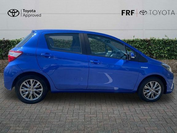 Toyota Yaris Yaris Icon Tech Vvt-i Hev Cvt Grey #25