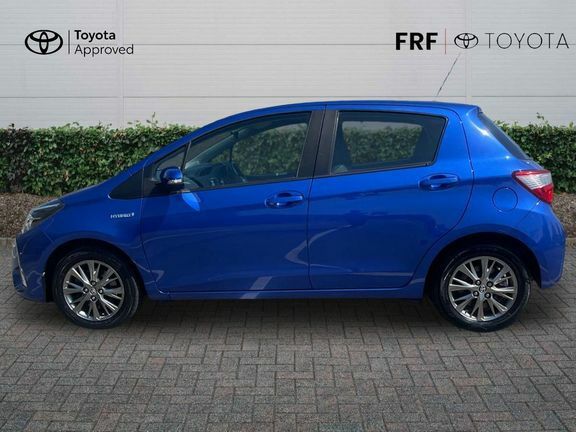 Toyota Yaris Yaris Icon Tech Vvt-i Hev Cvt Grey #26