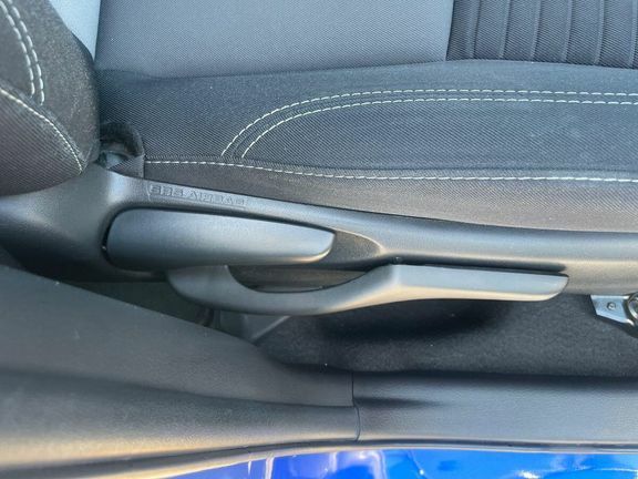 Toyota Yaris Yaris Icon Tech Vvt-i Hev Cvt Grey #38