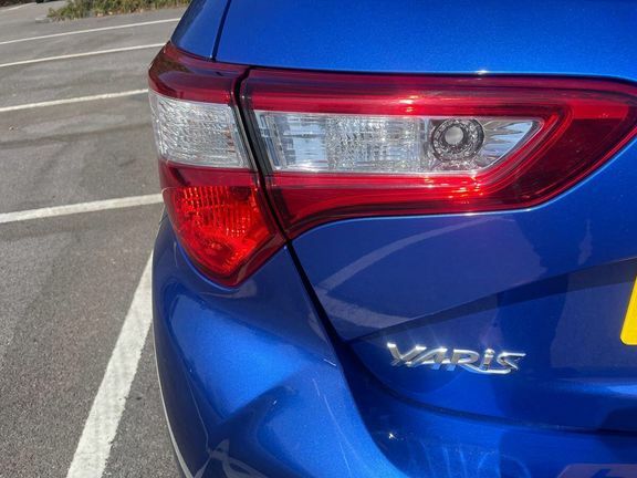 Toyota Yaris Yaris Icon Tech Vvt-i Hev Cvt Grey #30