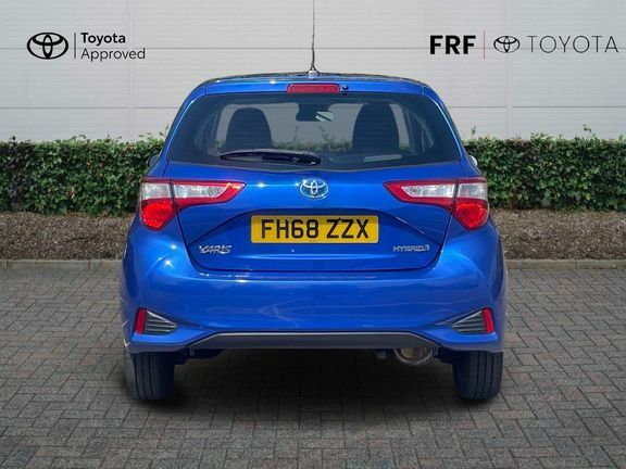 Toyota Yaris Yaris Icon Tech Vvt-i Hev Cvt Grey #28