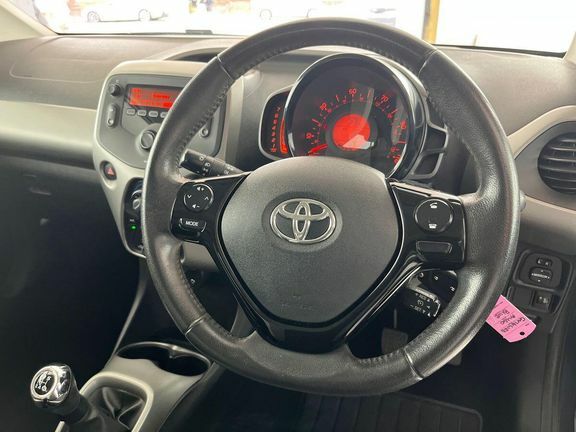 Toyota Aygo X 1.0 Vvt-i X-pure Euro 6 White #12