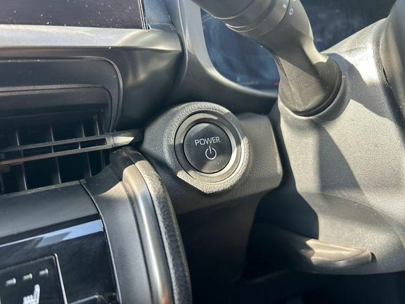 Toyota C-Hr 1.8 Vvt-h Design Cvt Euro 6 Ss Silver #18