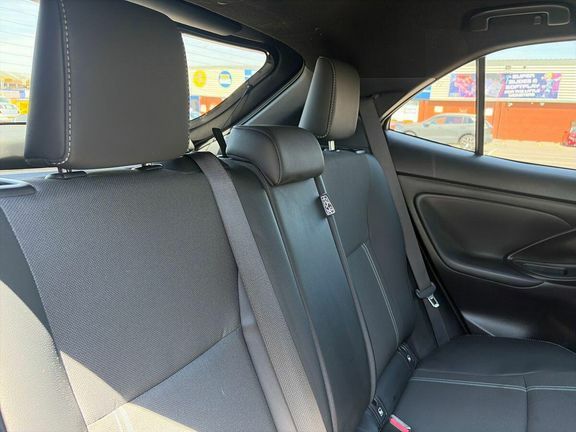 Toyota Yaris Cross 1.5 Vvt-h Excel E-cvt Euro 6 Ss Green #10