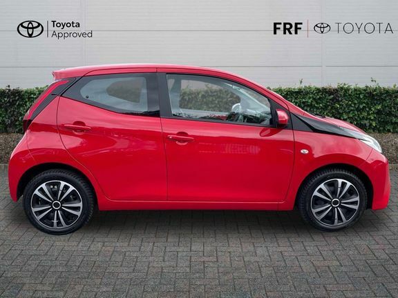 Toyota Aygo X 1.0 Vvt-i X-trend Euro 6 Black #25