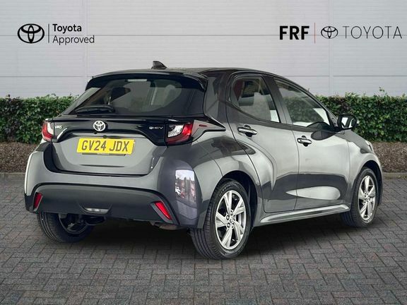 Toyota Yaris Icon Grey #2