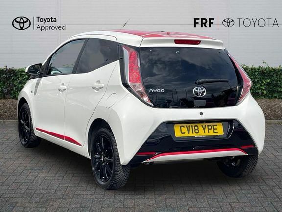 Toyota Aygo X X-press Man CV18YPE White #4