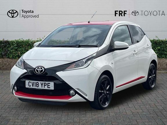 Toyota Aygo X X-press Man CV18YPE White #3