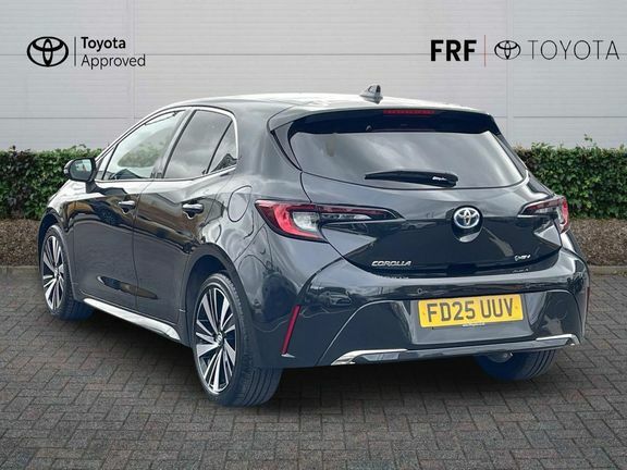 Toyota Corolla Design 1.8 Hb Black #4