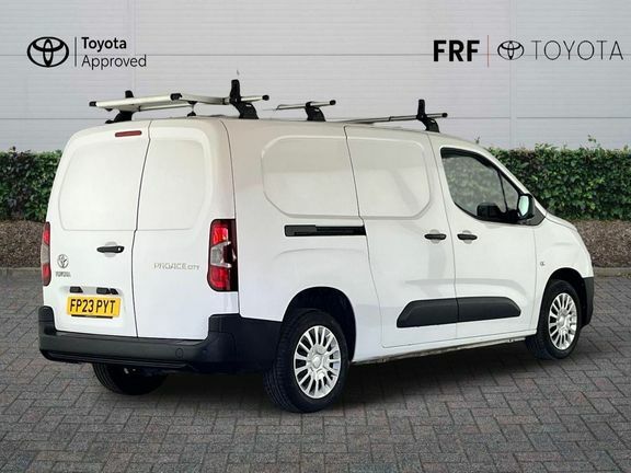 Toyota Proace City Icon L2 1.5M 100Hp 950Kg White #2