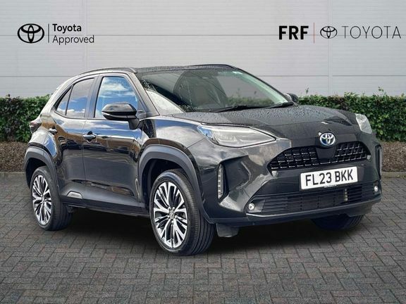 Toyota Yaris Cross Excel Awd Black