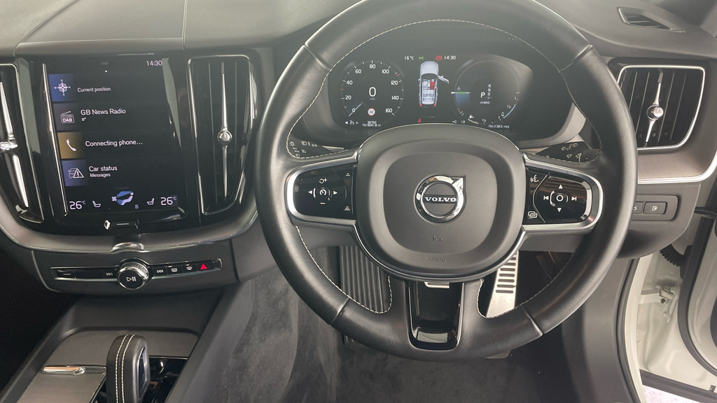 Volvo XC60 Inscription Pro, B5 Awd Lounge, Climate, Versatil Black #10