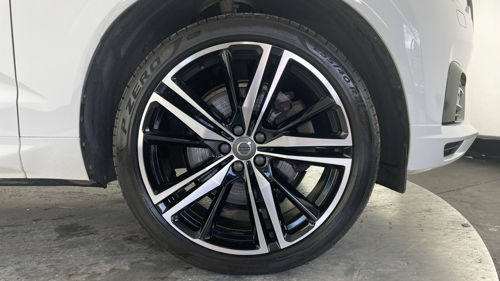 Volvo XC60 Inscription Pro, B5 Awd Lounge, Climate, Versatil Black #9