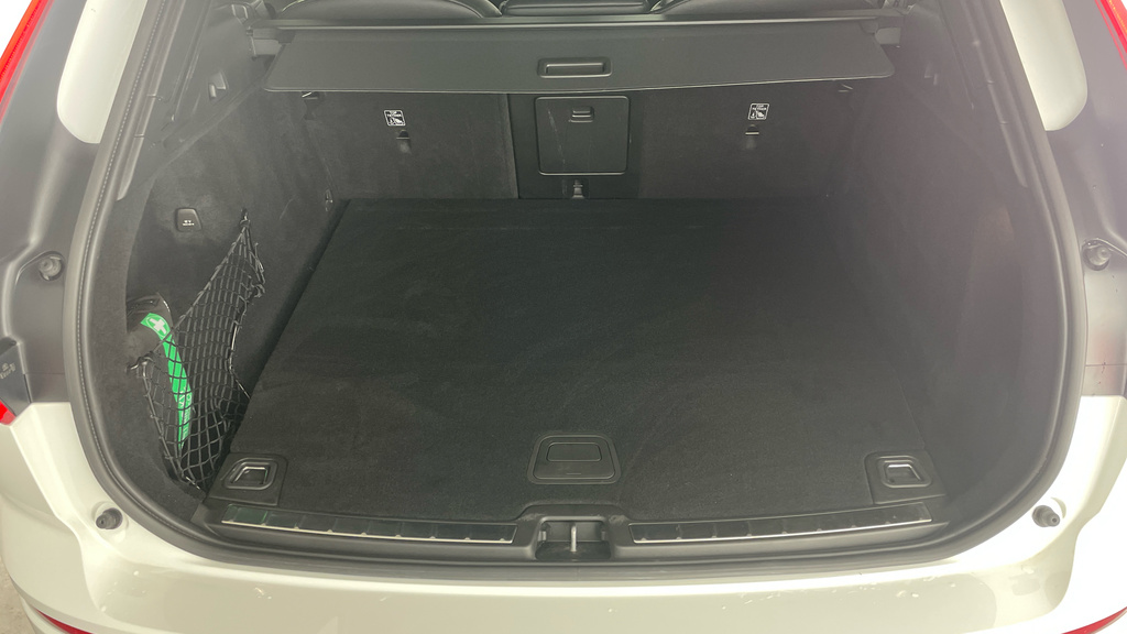 Volvo XC60 Inscription Pro, B5 Awd Lounge, Climate, Versatil Black #13