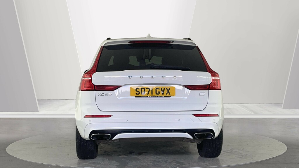 Volvo XC60 Inscription Pro, B5 Awd Lounge, Climate, Versatil Black #7
