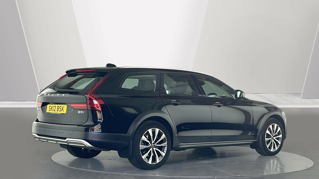 Volvo V90 Cross Country Plus, B5 Awd Mild Hybrid, Black #2