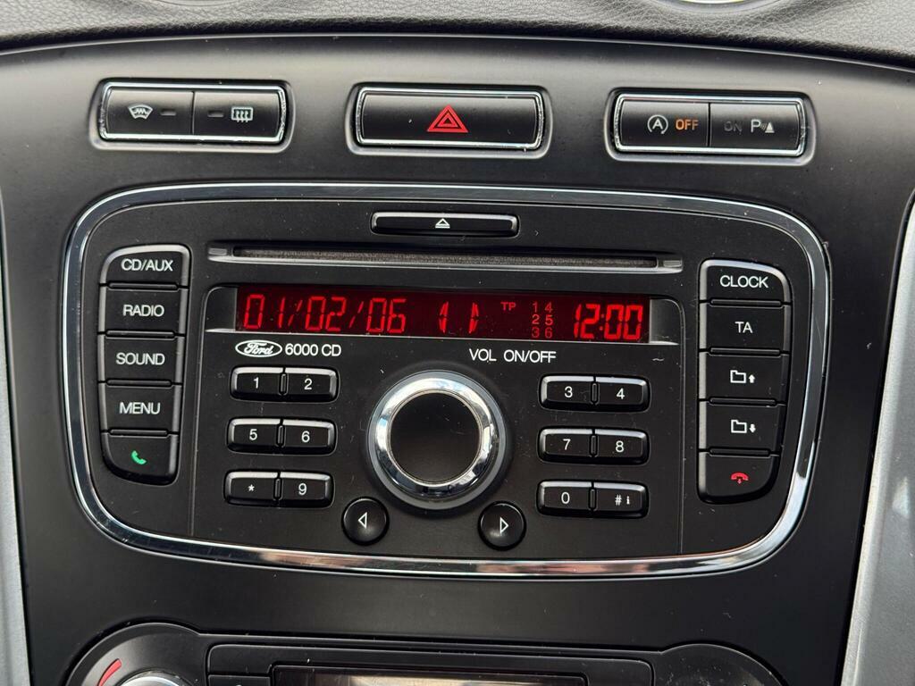 Ford Mondeo 2.0 2.0 Tdci Zetec Hatchback Eur Silver #36