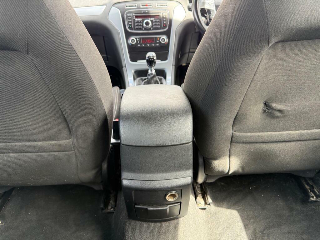 Ford Mondeo 2.0 2.0 Tdci Zetec Hatchback Eur Silver #33
