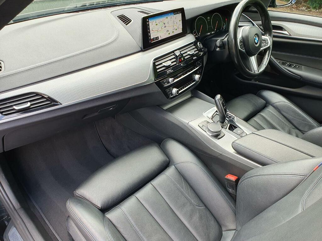 BMW 5 Series 3.0 540I Xdrive M Sport Touring 2018 YN68TUJ Black #2
