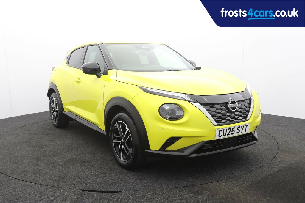 Nissan Juke 1.6 Hybrid N-connecta Yellow
