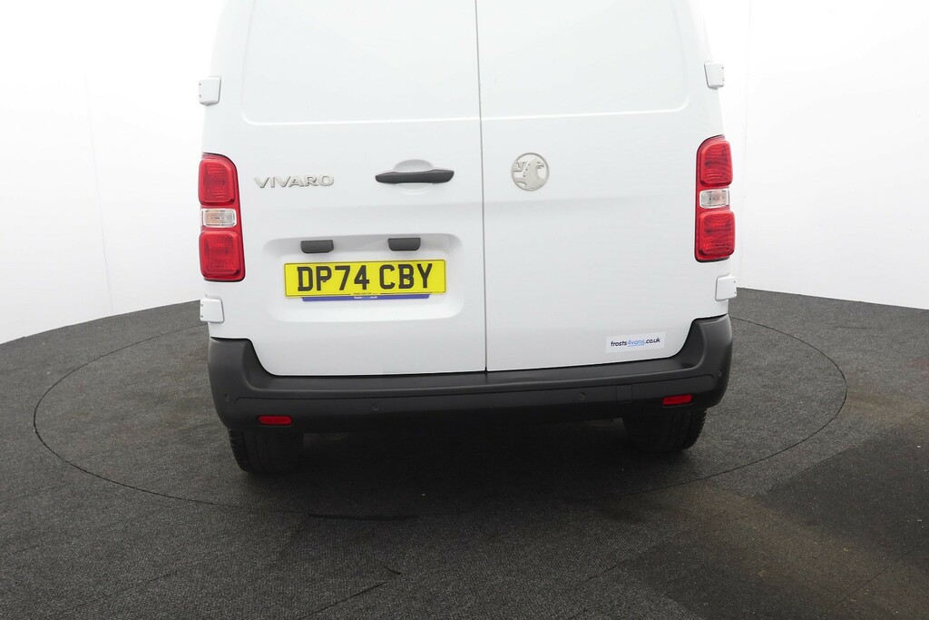 Vauxhall Vivaro Double Cab 2.0 Turbo D Prime H1 Euro 6 145 Ps DP74CBY White #4