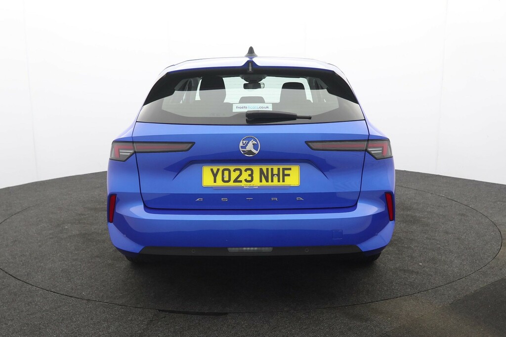 Vauxhall Astra Estate 1.2 Turbo Design Sports Tourer Blue #4
