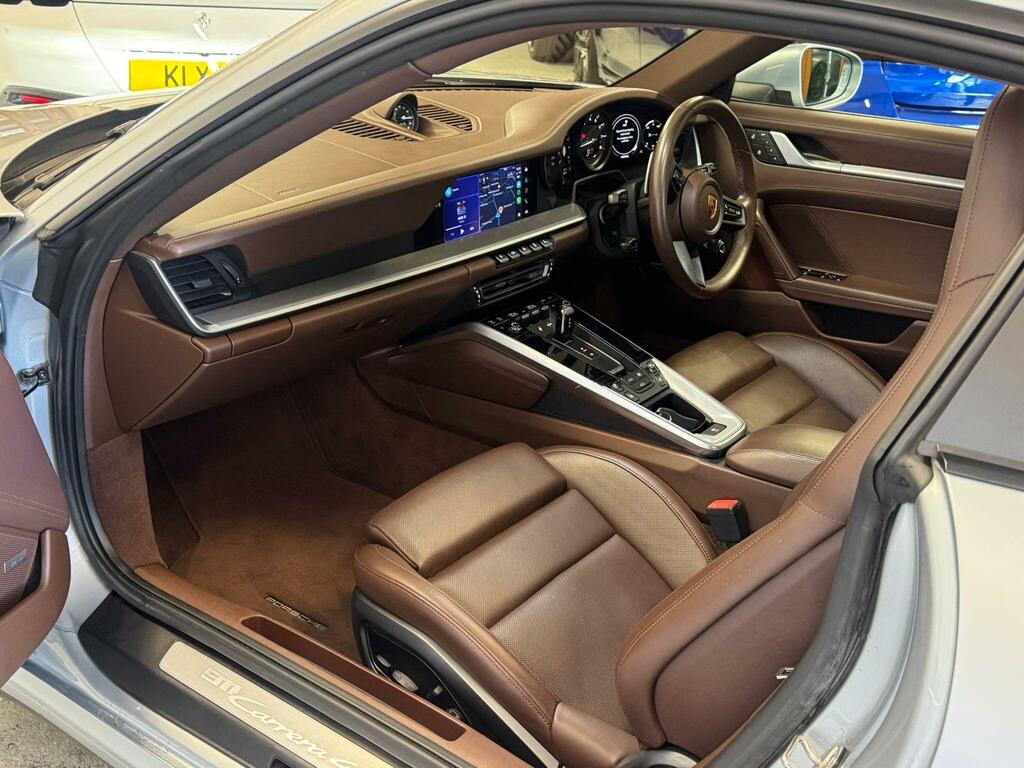Porsche 911 3.0T 992 Carrera S Coupe Euro 6 Blue #28