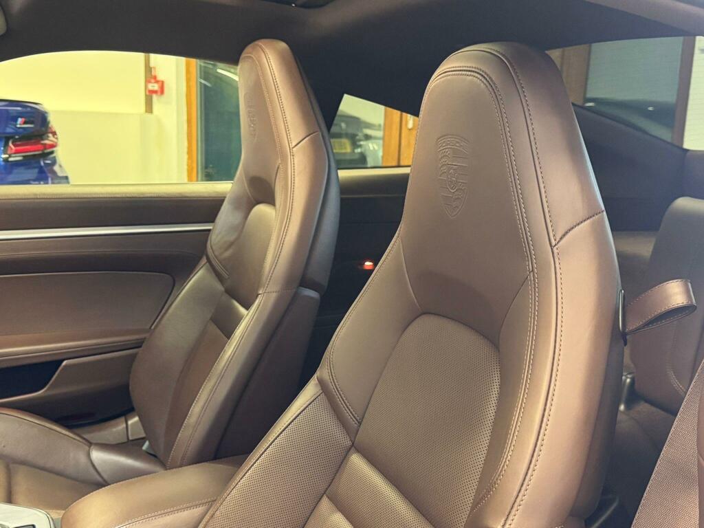 Porsche 911 3.0T 992 Carrera S Coupe Euro 6 Blue #15