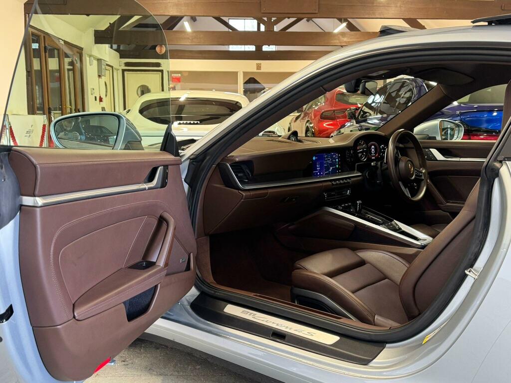 Porsche 911 3.0T 992 Carrera S Coupe Euro 6 Blue #19