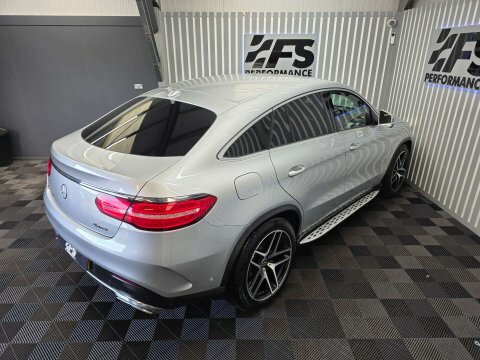 Mercedes-Benz GLE Coupe 3L Amg Night Edition Black #18