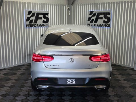 Mercedes-Benz GLE Coupe 3L Amg Night Edition Black #44