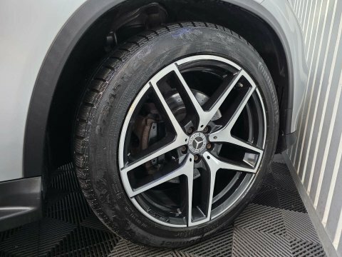 Mercedes-Benz GLE Coupe 3L Amg Night Edition Black #27