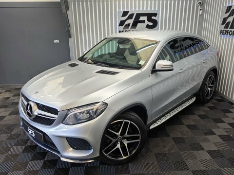 Mercedes-Benz GLE Coupe 3L Amg Night Edition Black #42