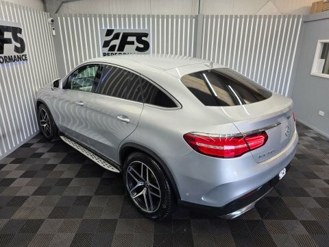 Mercedes-Benz GLE Coupe 3L Amg Night Edition Black #16