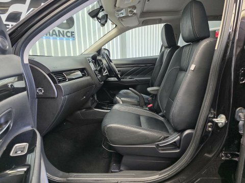 Mitsubishi Outlander 2.0H 12Kwh Gx3h Suv Grey #39