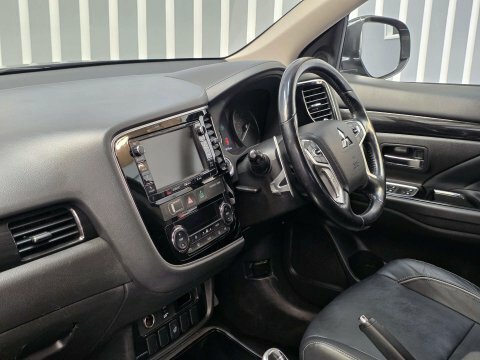 Mitsubishi Outlander 2.0H 12Kwh Gx3h Suv Grey #8