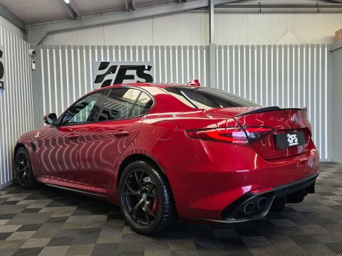 Alfa Romeo Giulia 2018 2.9 V6 Bi-turbo Quadrifoglio Saloon Petro Red #34