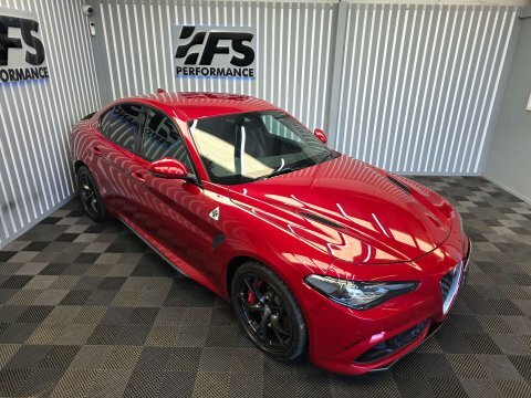Alfa Romeo Giulia 2018 2.9 V6 Bi-turbo Quadrifoglio Saloon Petro Red #13